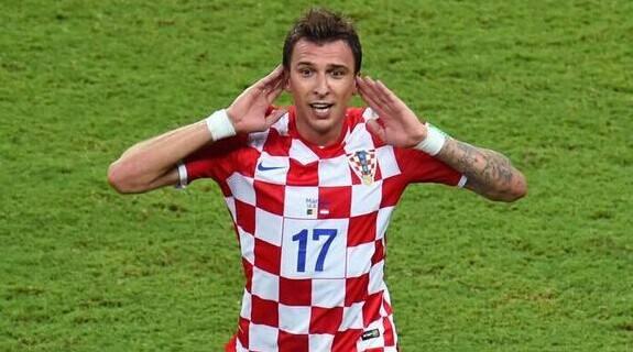 马里奥·曼祖基奇|伊布的替补！意媒：AC米兰接近200万欧年薪免签曼朱基奇