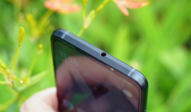 黑鲨3|游戏手机佼佼者!黑鲨3评测:270Hz触控采样率|很猛,您喜欢吗