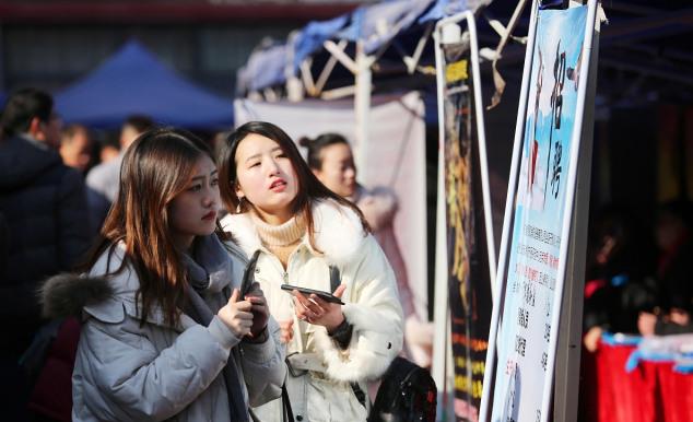 |大学里已经“饱和”的5个专业，发展前景有限，高三学生谨慎报考