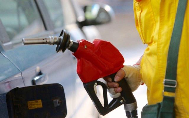 95号汽油|95号汽油真比92号耐烧？老司机做了测试，让人出乎意料