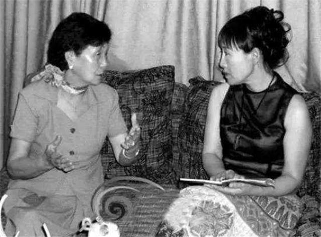 富豪|丈夫和保姆私奔，女儿自杀，72岁的她出狱后白手起家，成千万富豪