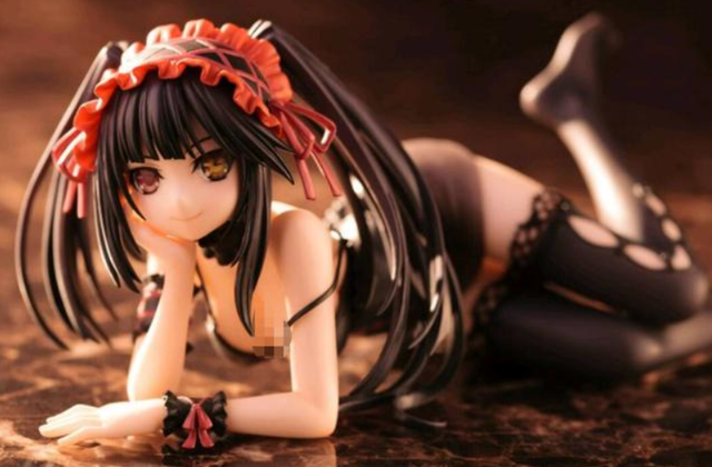 手办|日本大师制作等身逼真手办，破开次元壁进入3d世界，能躺腿上睡觉