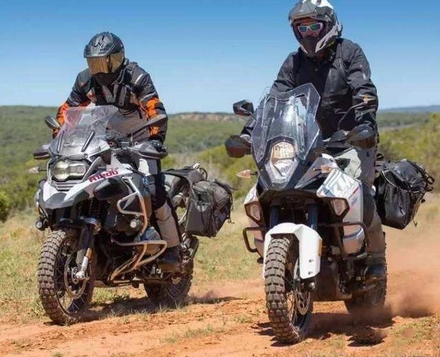 |摩托车到底能用汽车机油吗？