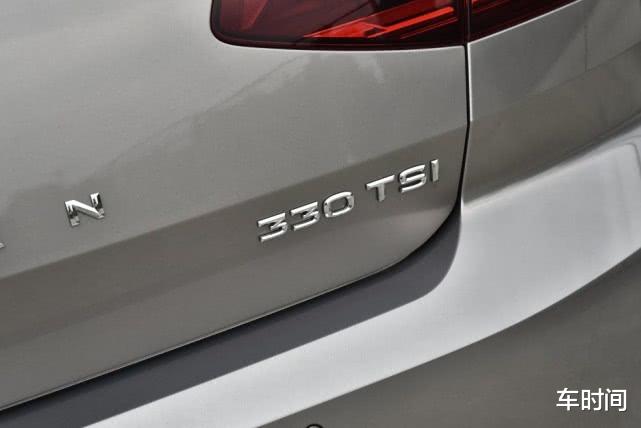 大众迈腾▲迈腾1.4T和2.0T低功率发动机差距有多大？内行人：开过就知道了