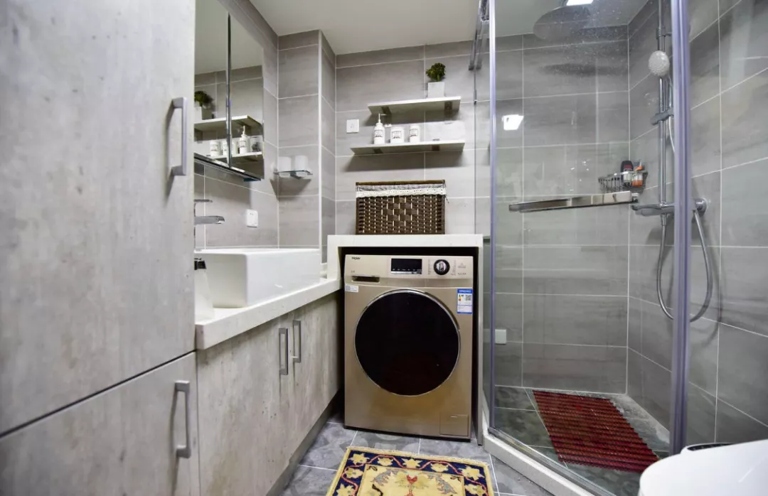 @卫生间如何布局？以实用为主就好，都去学学邻居家的设计吧