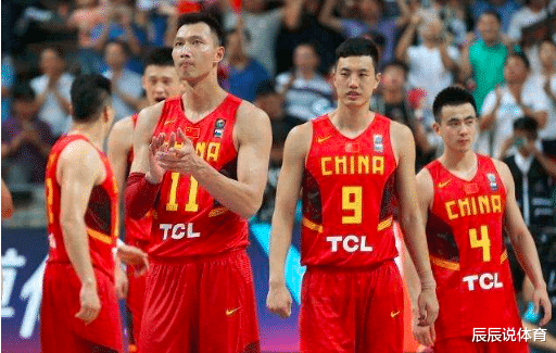 「林书豪」归化林书豪？中国男篮倒不如归化这位，来中国寻亲的NBA球员