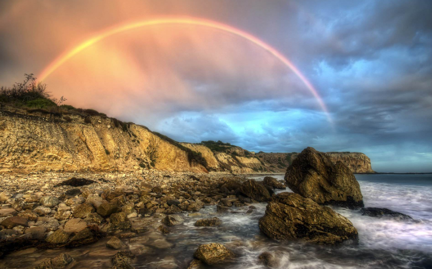 杜甫▲半夜茅屋被台风吹飞，和尚淡定地写首七律，道出你我都该懂的道理