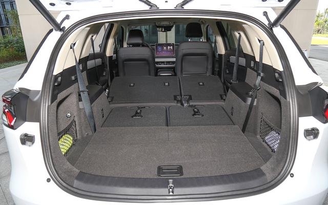 [马力]15万都能落地，中年人买SUV这3款准没错，空间大气场强，还有面子