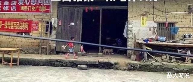 「」49岁农民工迎娶娇妻，21年生育了15个孩子，现在家中成景点