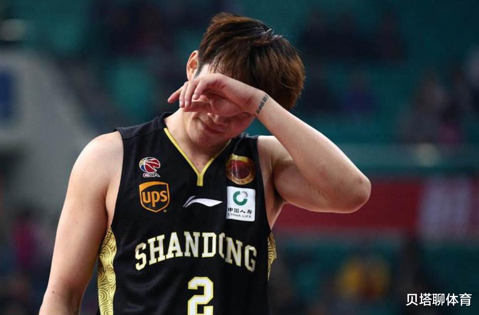 山东男篮|CBA闹出最大笑话！中国第一小前锋在NBA伤了，找CBA要钱