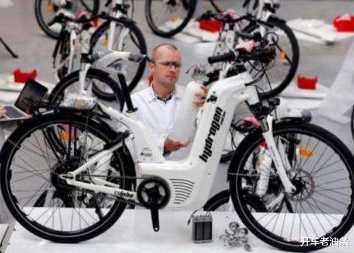 电动车|“电动车将淘汰” 新车不充电也不加油,8元跑200里无压力