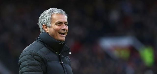 热刺|热刺踢出疯狂状态！如此穆帅让质疑者瞠目结舌、肃然起敬！