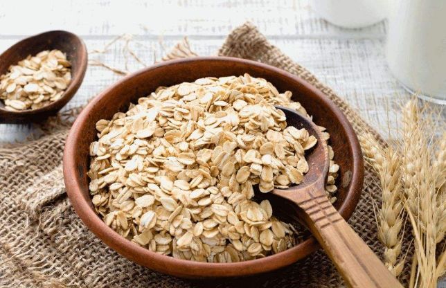 「燕麦」心脑血管的“好帮手”，老人经常吃一点，血管一生不堵栓