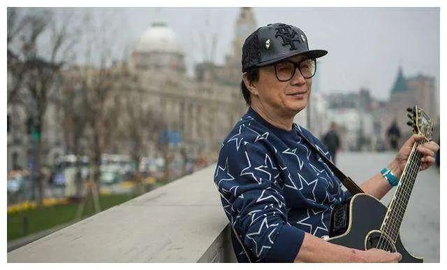 『许冠杰』许冠杰72岁开演唱会获225万人捧场,隐退再复出只是为了这个?