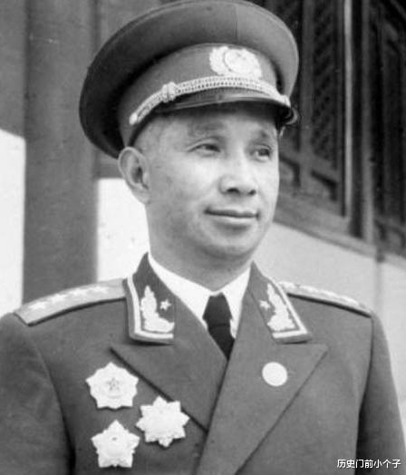 粟裕大将|粟裕是怎么引起毛主席的注意的？这一战对他来说很重要