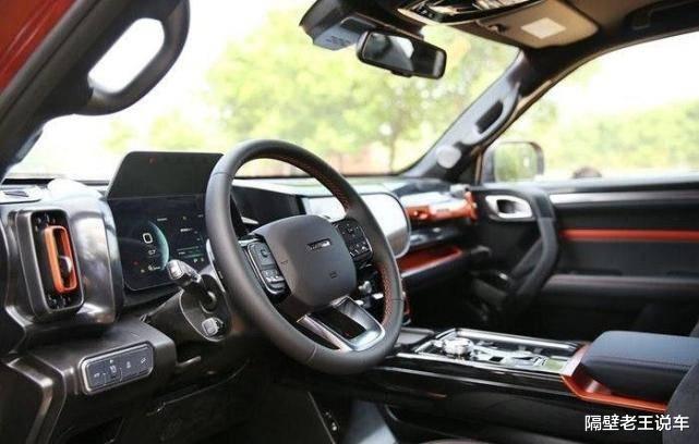 哈弗|长城藏不住了！全新SUV再度现身，坦克掉头+底盘透视，一看价格又要爆款