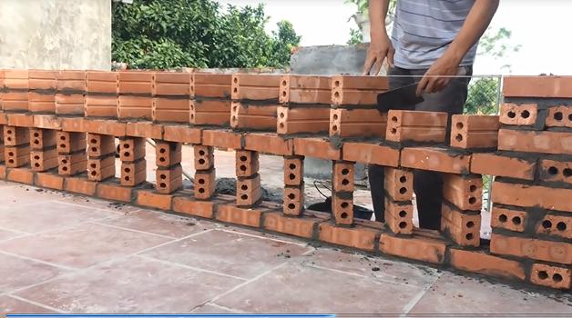 头一次这样砌红砖墙，完工不看好的人都被惊艳到了，纷纷照着装！