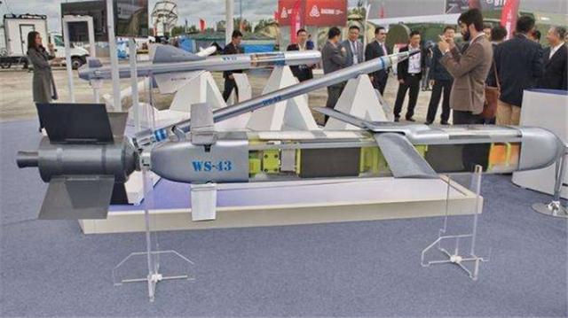 火箭弹|中国霸气亮出“底牌”,全球独一无二的空中死神,令美军惊慌失措