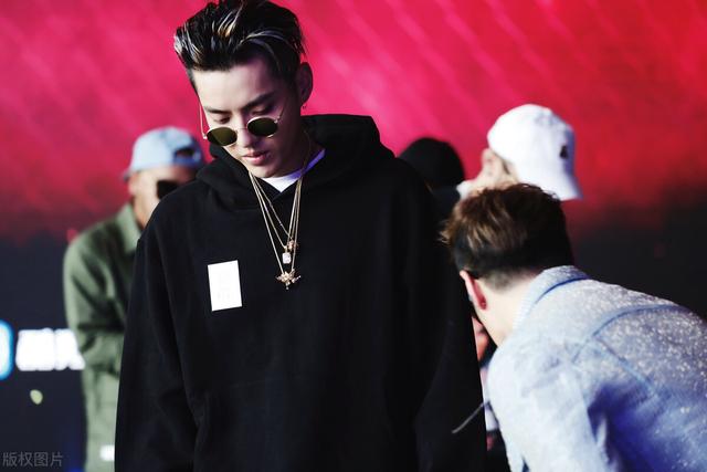 吴亦凡|吴亦凡回应选手：“我不在这节目都不会出现”，GAI一脸茫然