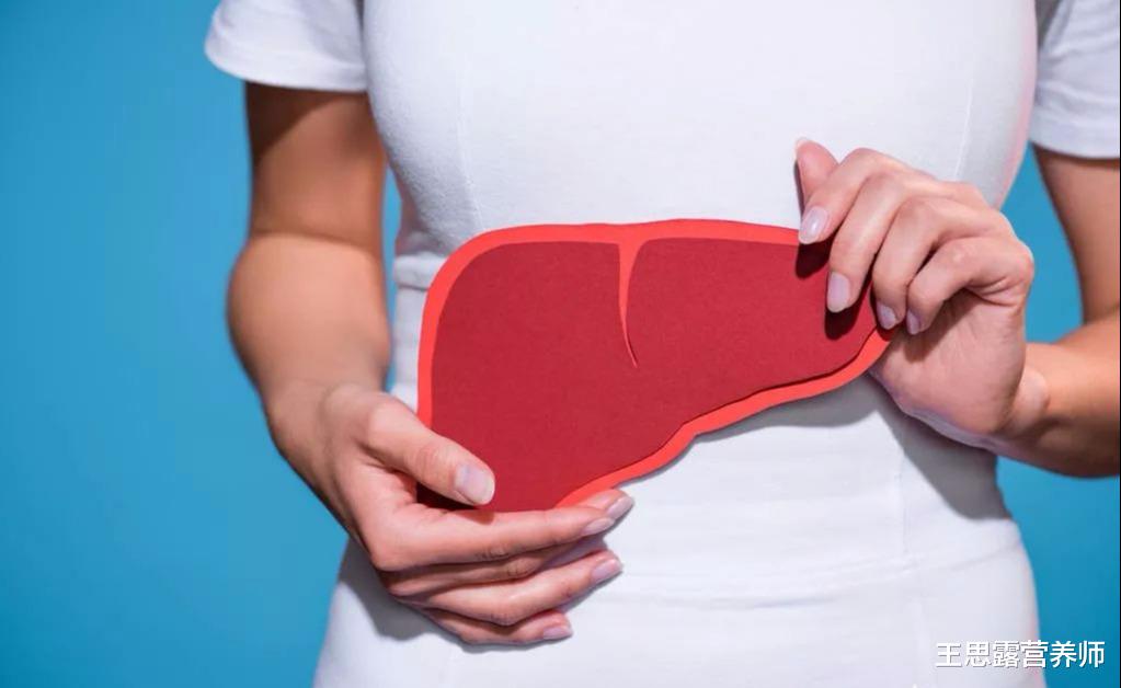 近视|晨起的四个“举动”，可能比熬夜更伤肝，抓紧改还赶趟儿