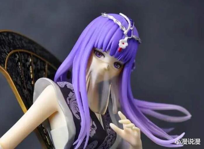 手办|网友1万买元雪女和少司命手办，没比过父母100元的月儿手办