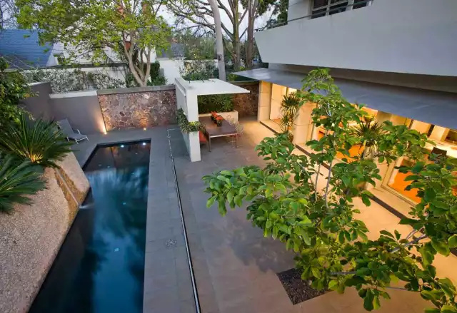 |30㎡左右“花园庭院”设计,小面积院子,也能打造出精致优雅感