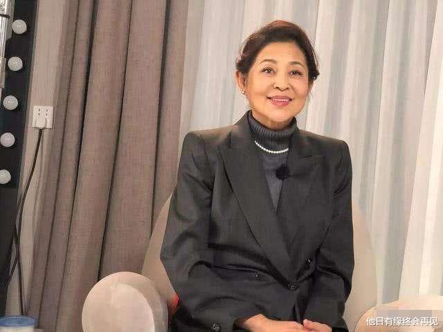 「减持」跑路前奏？家族6人控股市值500亿的公司，5人入美籍，一直在减持