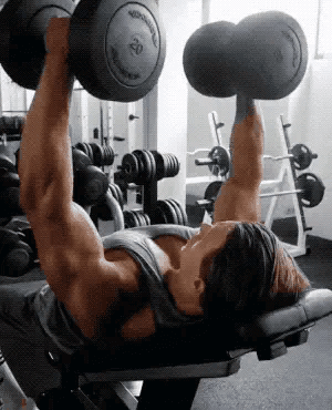 「胸肌」胸肌练了很久，维度一直不够宽阔吗？那就赶紧试试这组动作