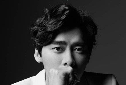 「李易峰」李易峰新剧《镜双城》即将开机？时隔六年，女主人选令粉丝放心！