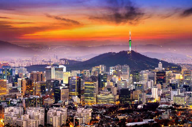 首尔@都是一国首都差距咋这么大，看看韩国的首尔, 再看看中国的北京！