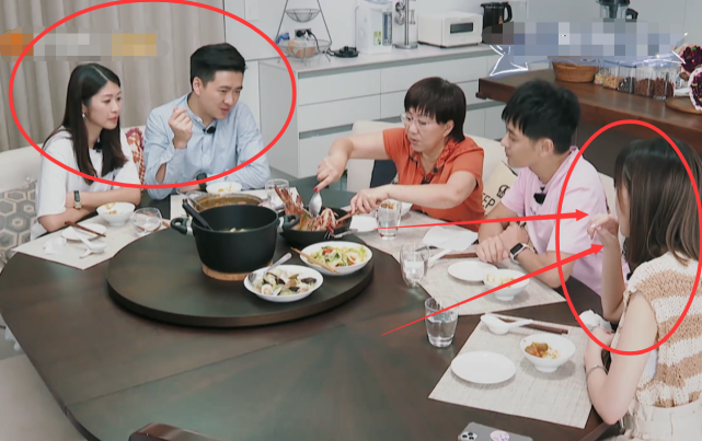 穿衣搭配|婆婆说陈若仪穿短裤不礼貌引网友骂，当看到二儿媳的穿搭，全网道歉