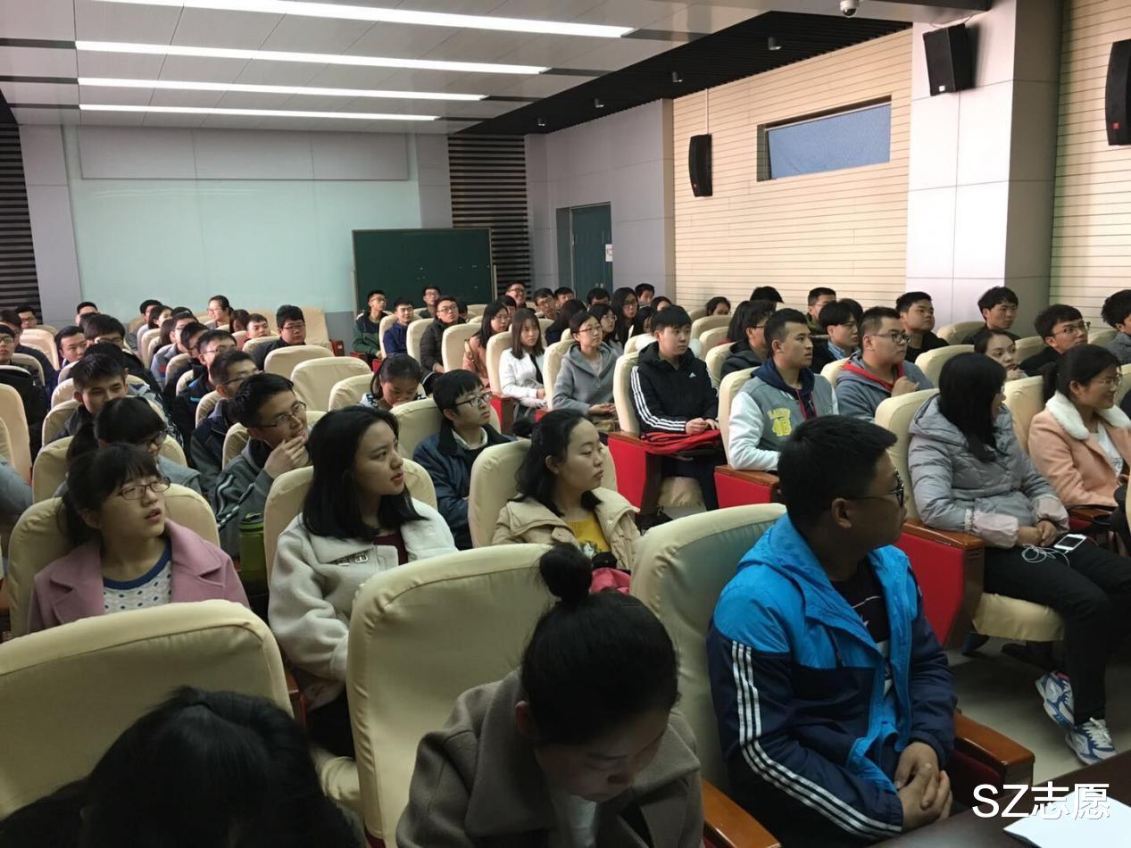 【考研】?考研复试喜欢被问到“家境如何”?学生不舒服,导师另有目的