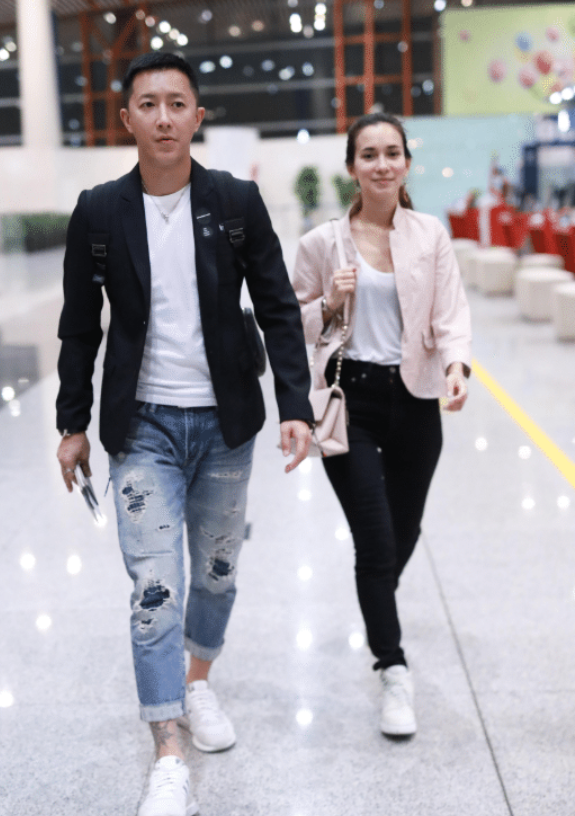 韩庚|有种“整容”叫结婚半年后,韩庚还是原来的韩庚,卢靖姗却判若两人