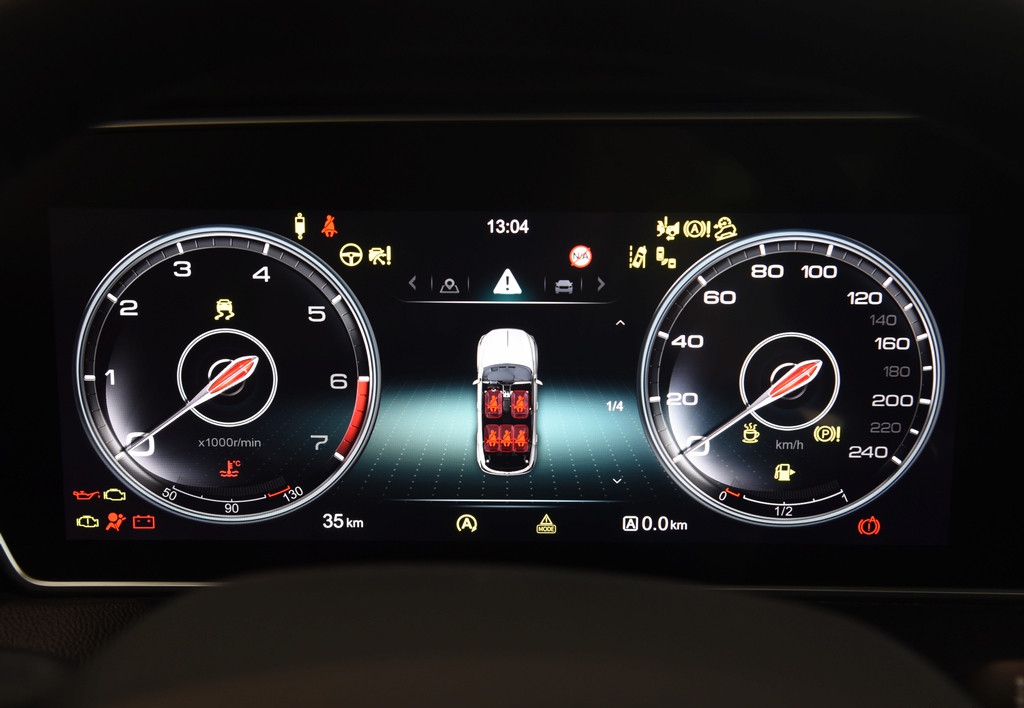 红旗hs5|花了18.48万提红旗HS5，这车性价比高吗？谈谈我的见解