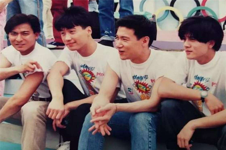 「四大天王」当年香港乐坛人才济济，“四大天王”为何不选别人？其中原因不少