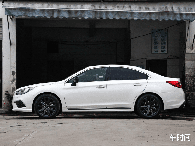 别克GL8|被埋没的B级“王牌”！连螺丝钉都是纯进口，跌至19万，却无人懂