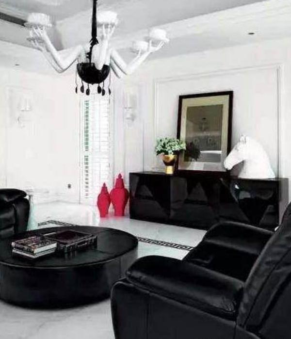 @参观陆毅在北京的豪宅，小区门口像废弃工厂，内部装修却豪华精致