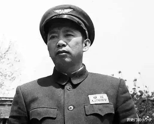 林彪|林彪立下规矩从来不迎客，听闻此人前来，他破例守候在门前欢迎他