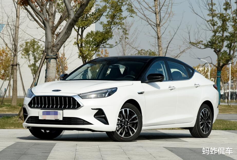 雷克萨斯@它才是“白菜价”A级车！比思域拉风，从8.48万跌至5.88万