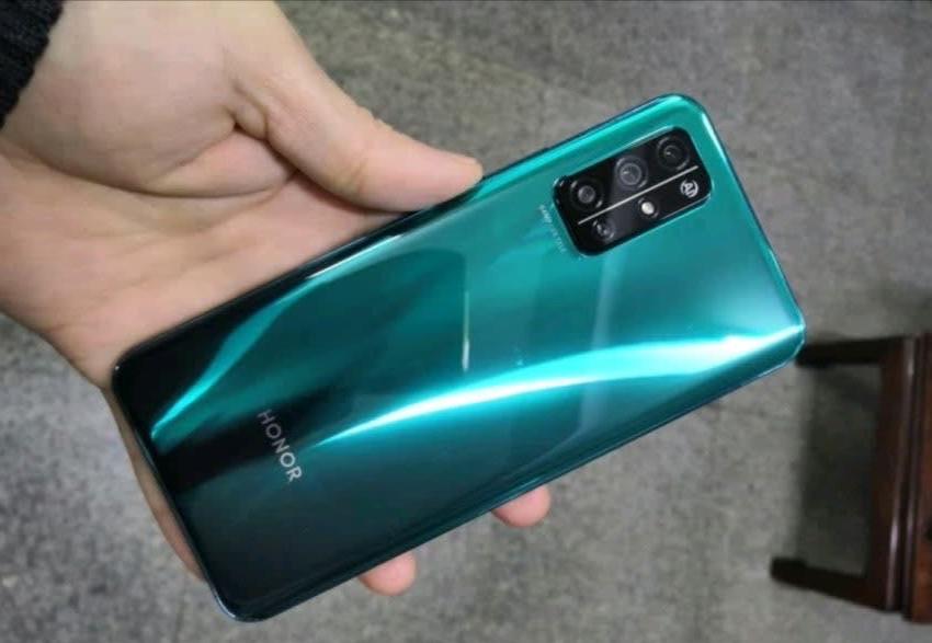 麒麟990:华为5G手机降价1000元,麒麟990+40W快充,网友:买早了!