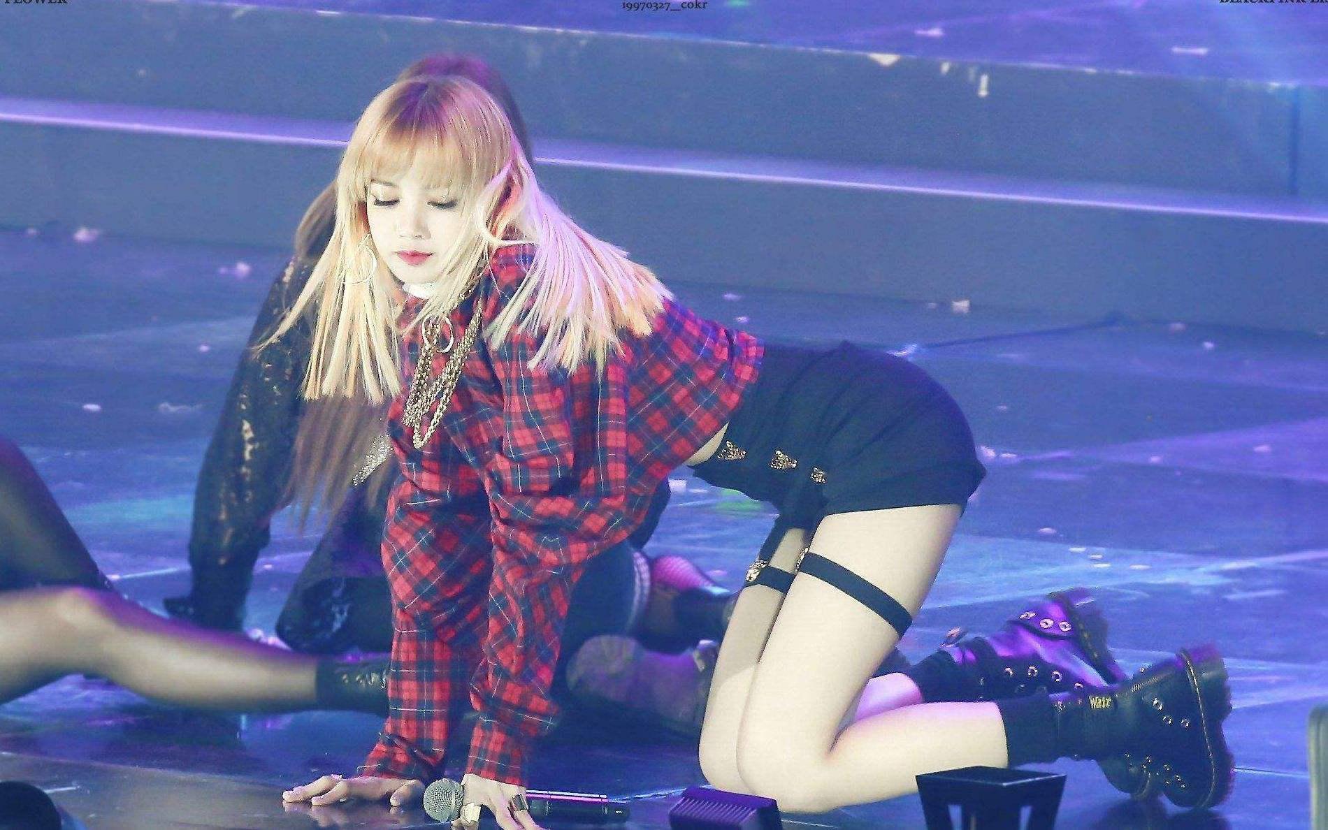 「lisa」辣Lisa担任青你2导师,再度点燃话题,可爱与实力并存