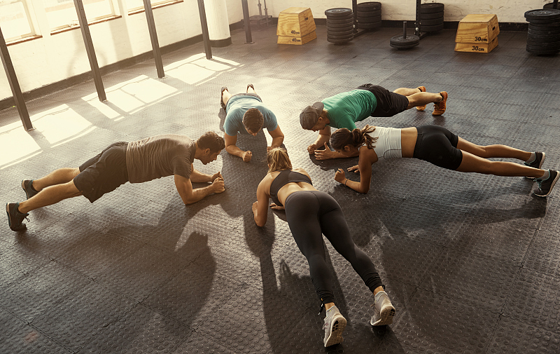 『跑步』长期坚持跑步，肚子的赘肉却没有减掉，自查是不是犯了这3个错误