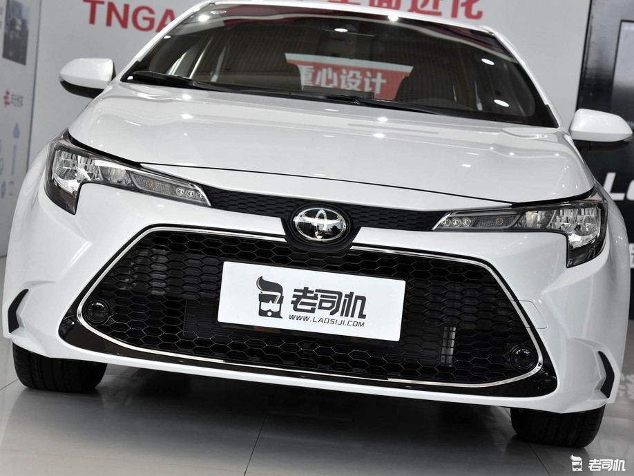 丰田雷凌|销量前三的家用合资神车，11万左右4缸机，油耗一公里3毛多