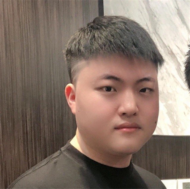 「lpl」LPL七周年披露3个观众不知道的事情，uzi、兮夜和大舅子令人泪目