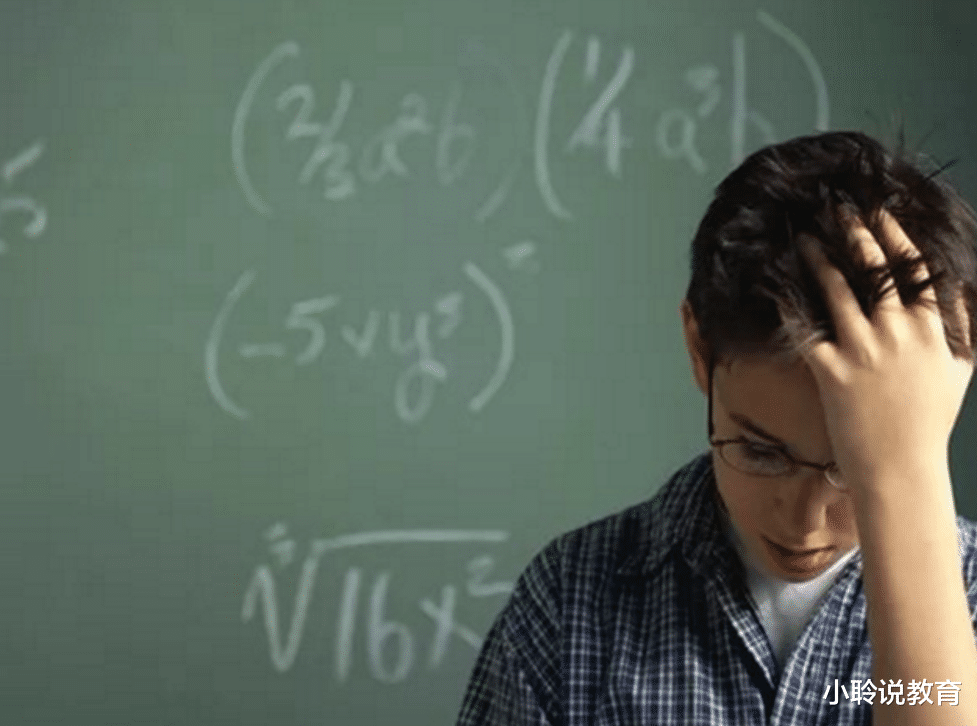 『数学』“智商高”的初中生都有这4个特点！认真培养，以后会有大出息！