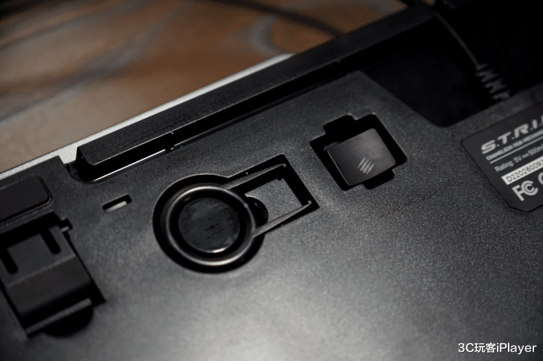 机械键盘|哼它没发威别以为是病猫，美加狮STRIKE13机械键盘