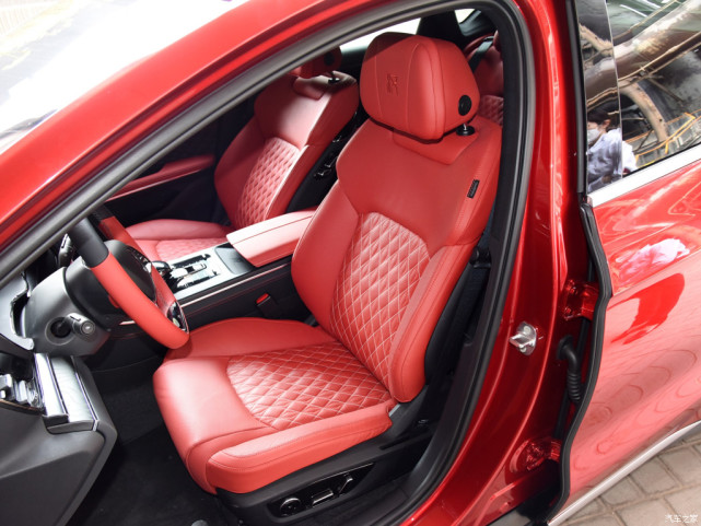 捷途x70|比亚迪汉的汉字写错了, 专家：国产自主品牌，真不应该犯这样的低级错误