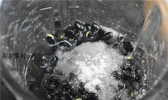 「土豆」一年四季，这点心我家没断过，粉糯松软，一家老小都喜欢！