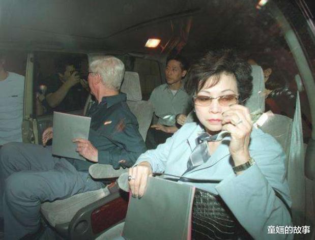 张国荣|“后悔算命”！张国荣姐姐去世前，曾透露算命先生说弟弟命止46岁