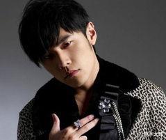 迈克尔·杰克逊|世界四大音乐鬼才：迈克尔杰克逊，艾薇儿上榜，他是唯一入围的中国人